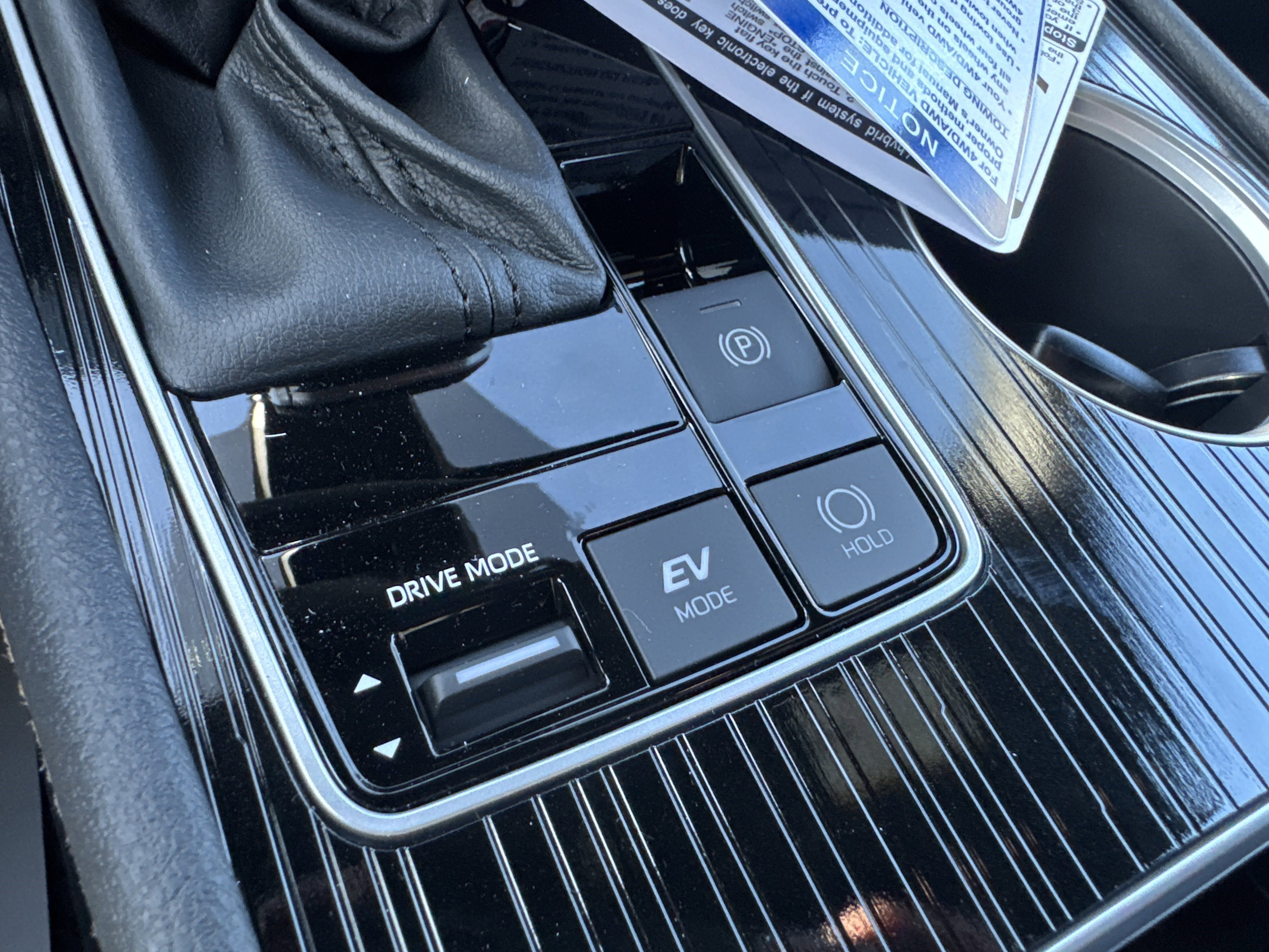 New 2026 Toyota Sienna XLE Woodland Edition AWD/4WD image 31