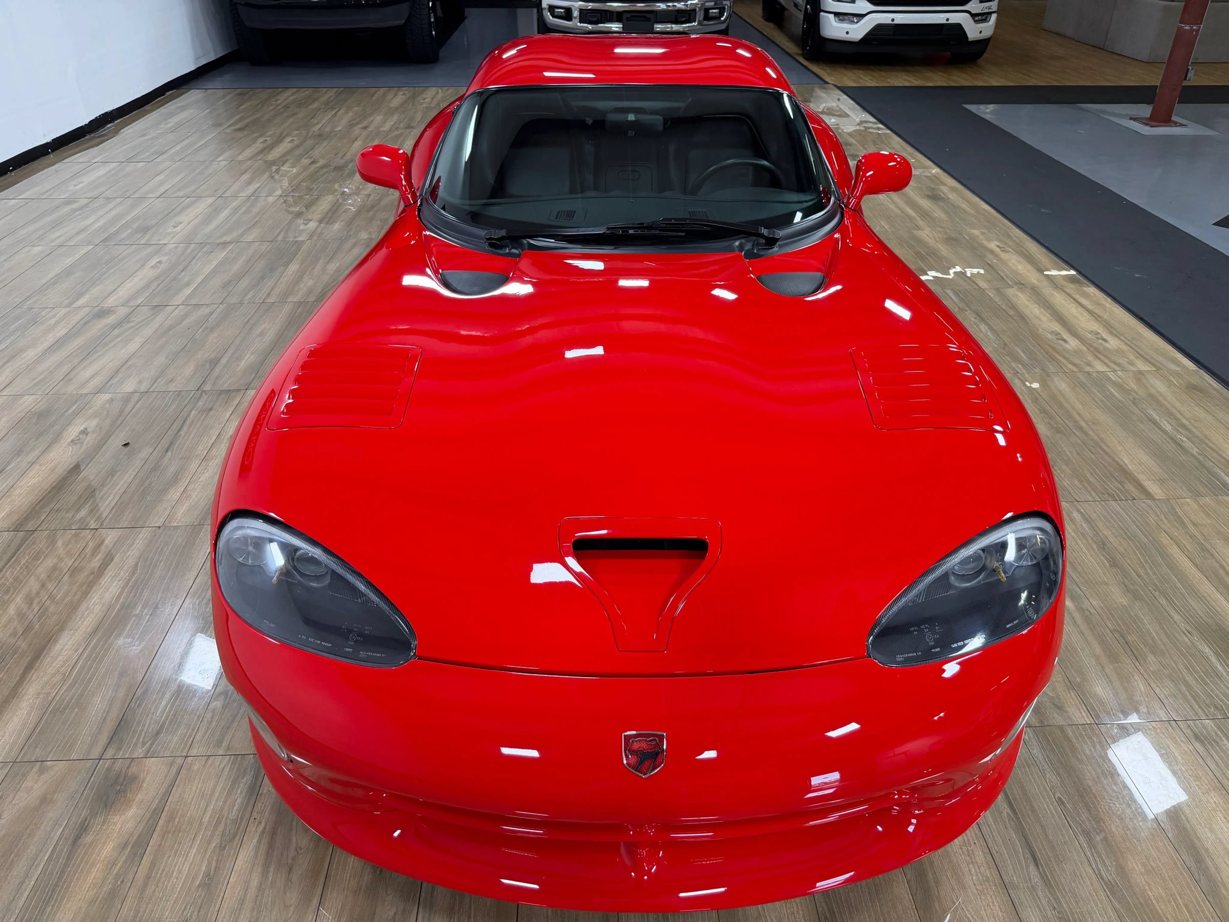 Used 1997 Dodge Viper GTS RWD image 4