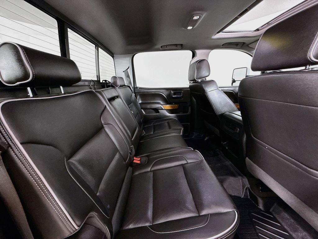 Used 2018 Chevrolet Silverado 3500 High Country w/ Duramax Plus Package AWD/4WD image 30