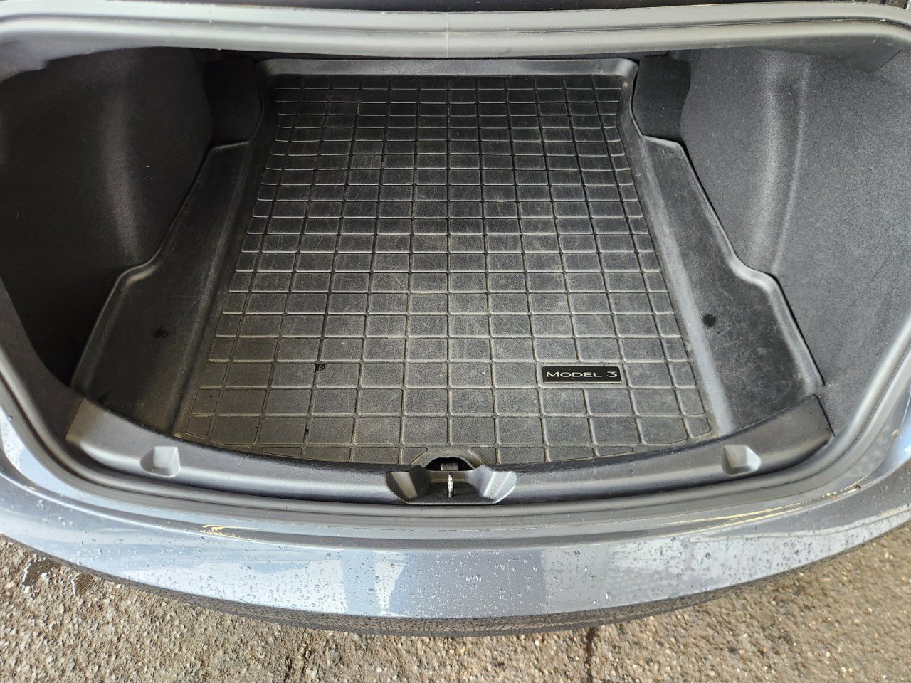 Used 2018 Tesla Model 3 Long Range AWD/4WD image 11