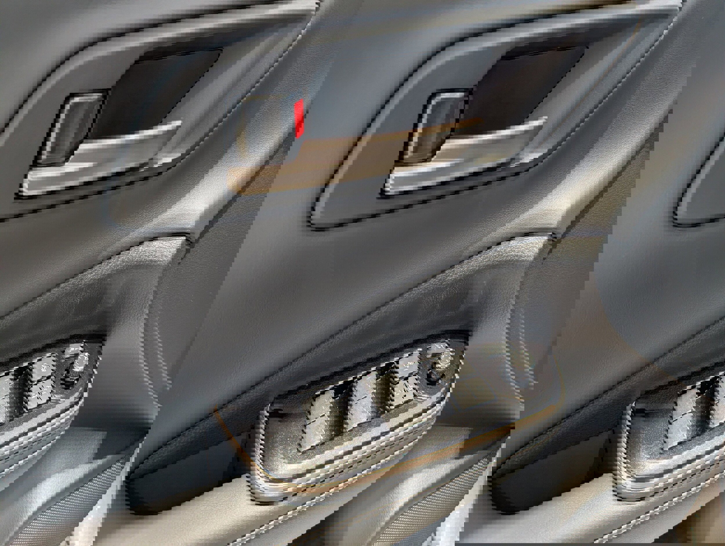 New 2026 Toyota Crown XLE AWD image 7