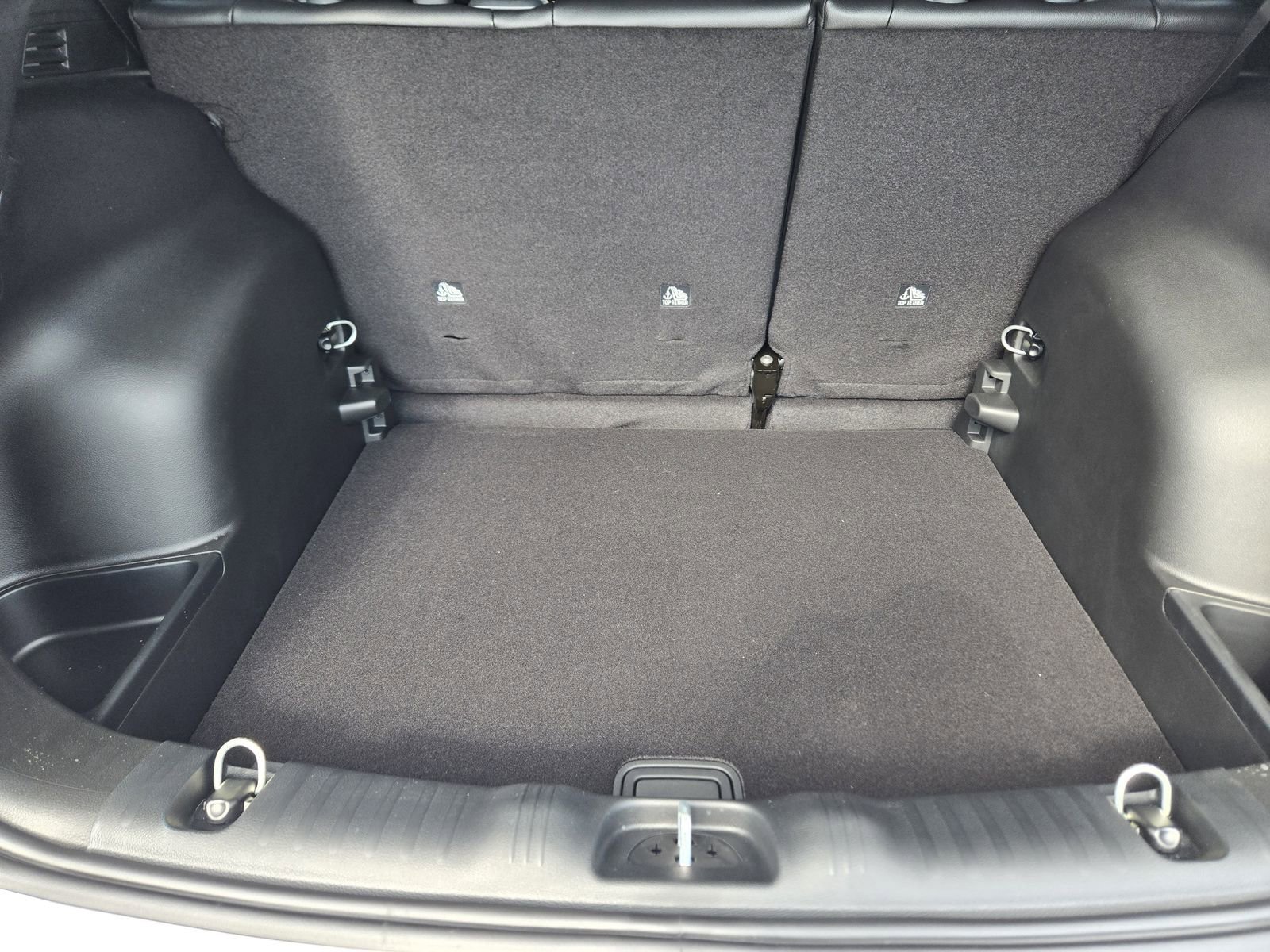 New 2026 Jeep Compass Latitude image 26