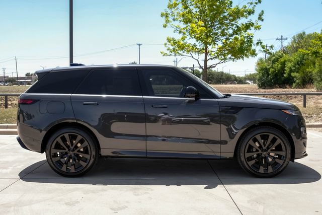 New 2026 Land Rover Range Rover Sport Dynamic SE AWD/4WD image 8