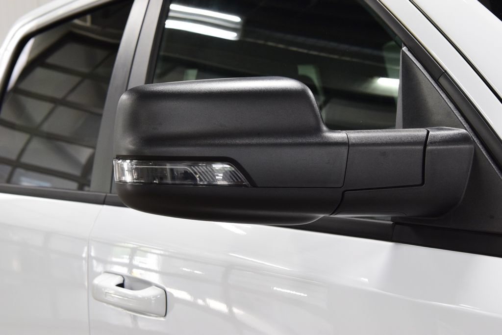 Used 2025 RAM 1500 Big Horn AWD/4WD image 12