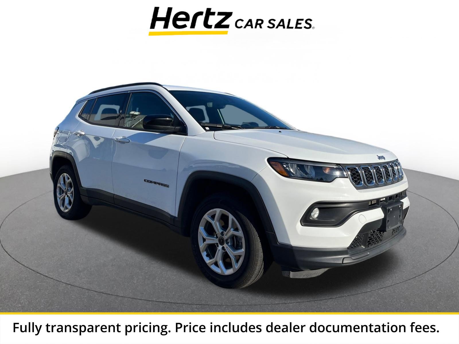Used 2025 Jeep Compass Latitude AWD/4WD image 1