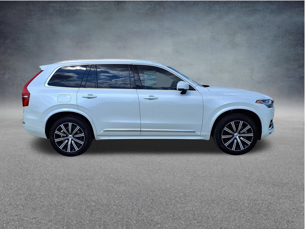 Certified 2025 Volvo XC90 B6 Plus AWD/4WD image 9