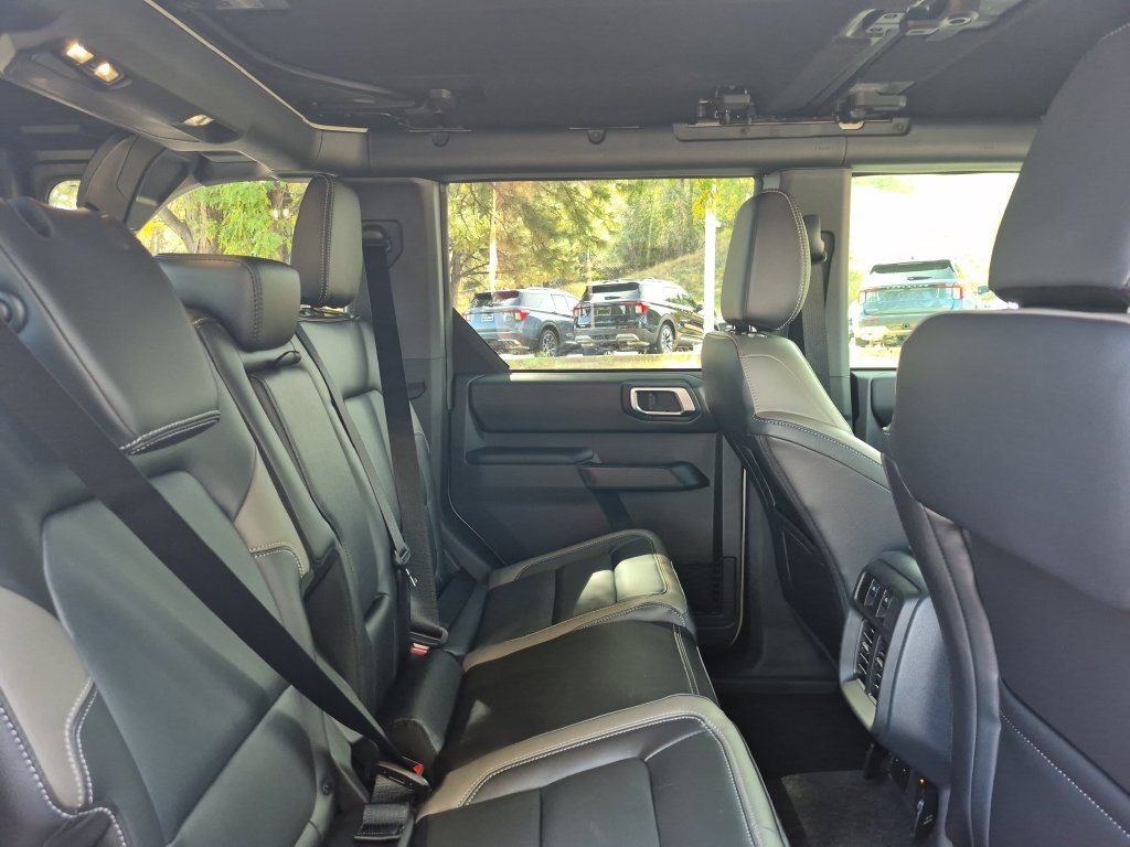New 2026 Ford Bronco Outer Banks w/ Sasquatch Package AWD/4WD image 23