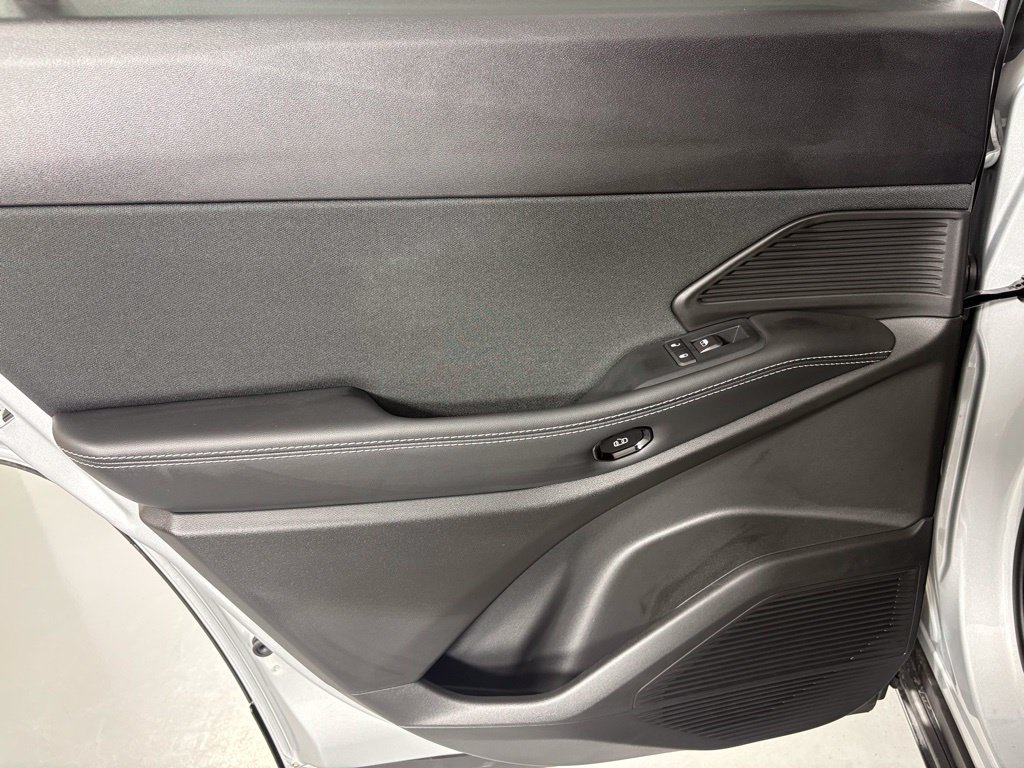 New 2026 Jeep Cherokee Laredo AWD/4WD image 37