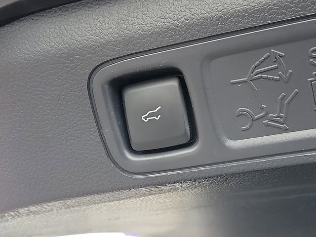 Used 2022 Lincoln Navigator Reserve image 24