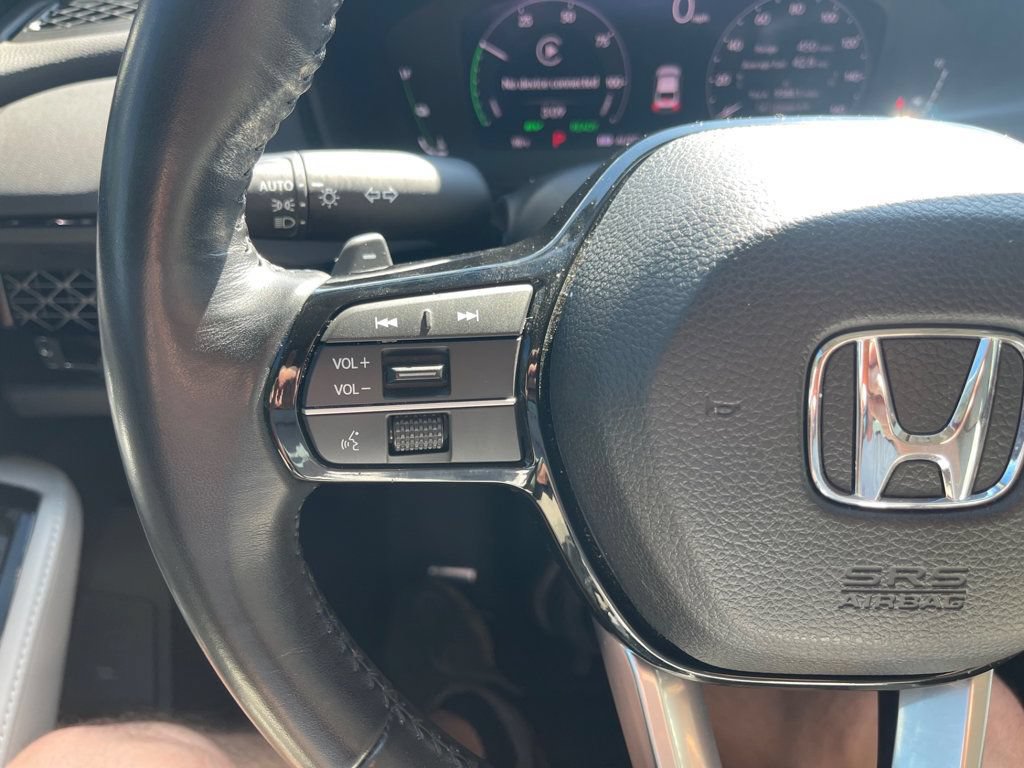 Used 2023 Honda Accord Touring image 16