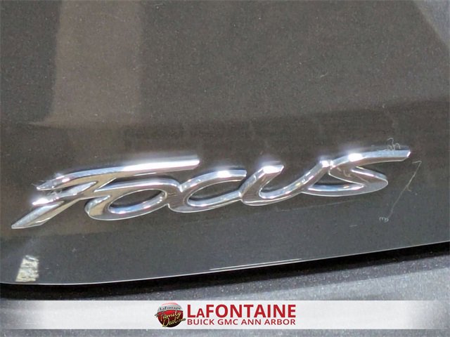 Used 2018 Ford Focus SE w/ SE Winter Package image 10