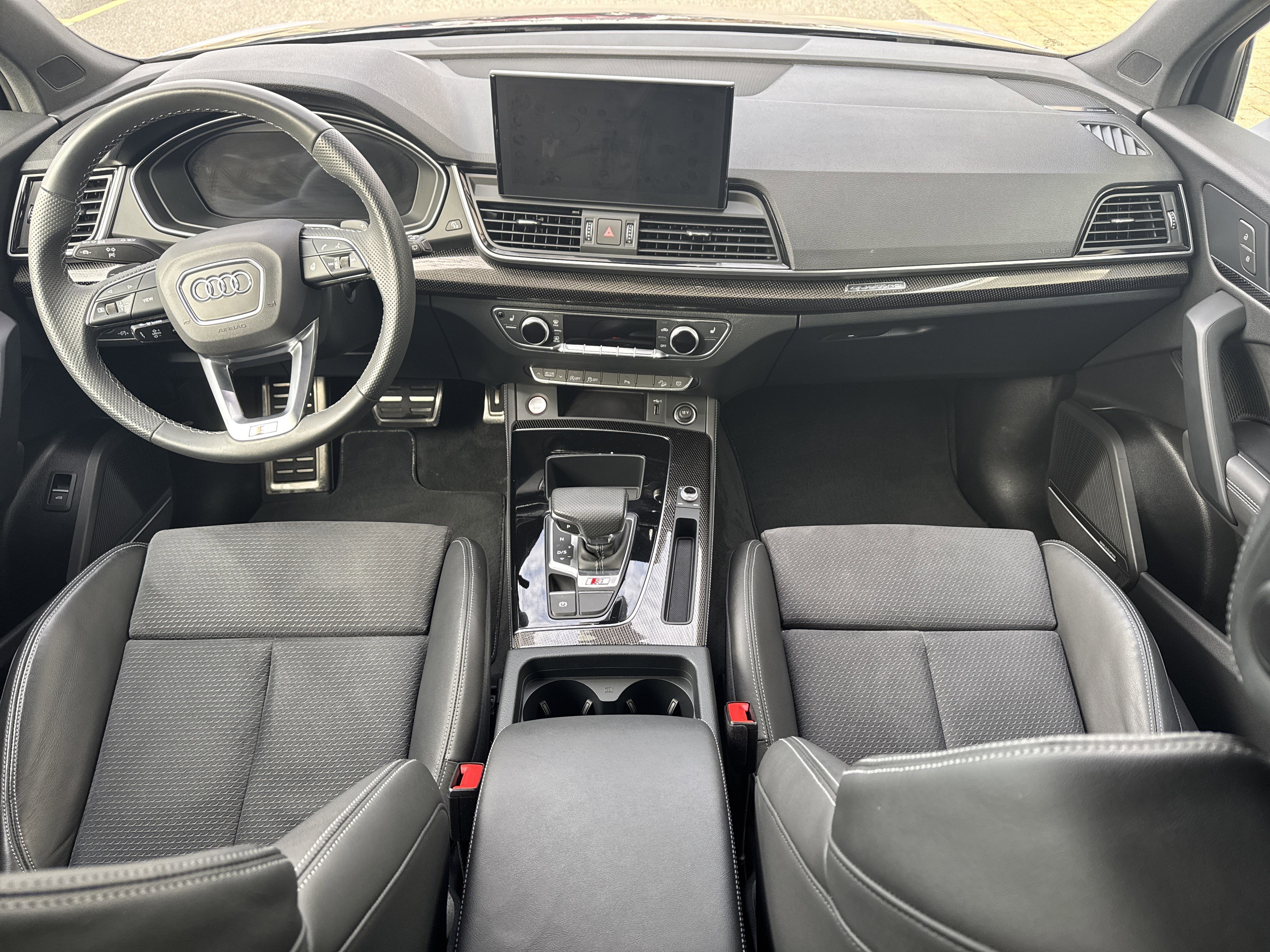 Used 2024 Audi SQ5 Premium Plus w/ Premium Plus Package image 4