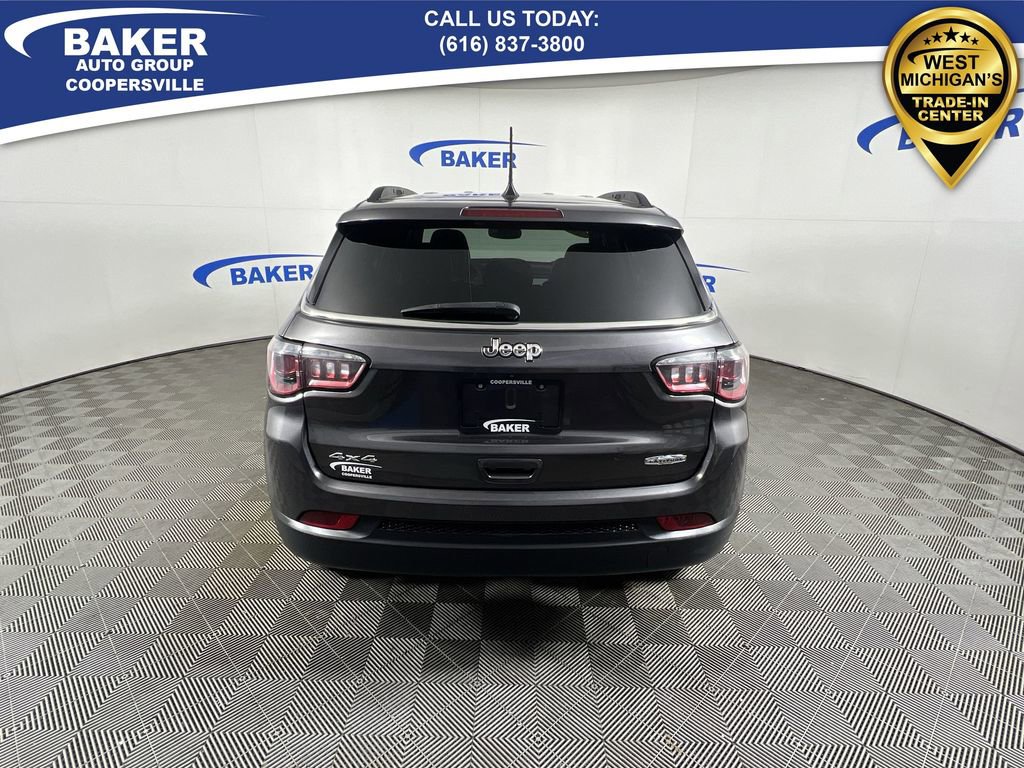 Used 2024 Jeep Compass Latitude w/ Convenience Group image 8