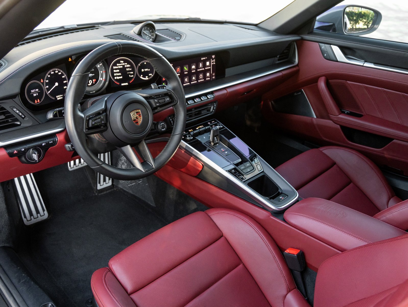 Certified 2024 Porsche 911 Turbo S image 4