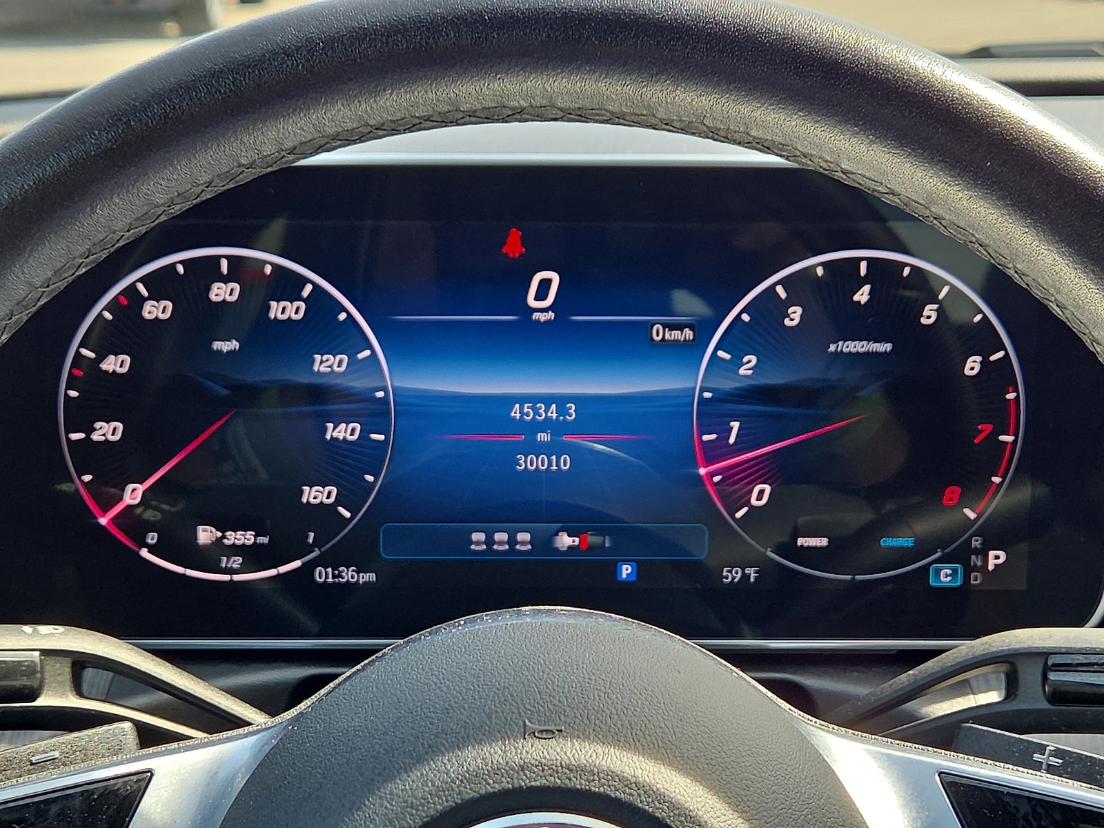 Used 2025 Mercedes-Benz C 300 Sedan image 23