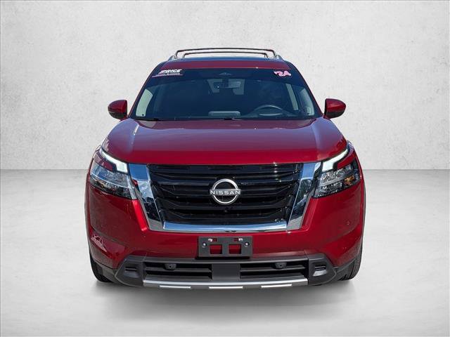 Used 2024 Nissan Pathfinder Platinum w/ Cargo Package FWD video 2