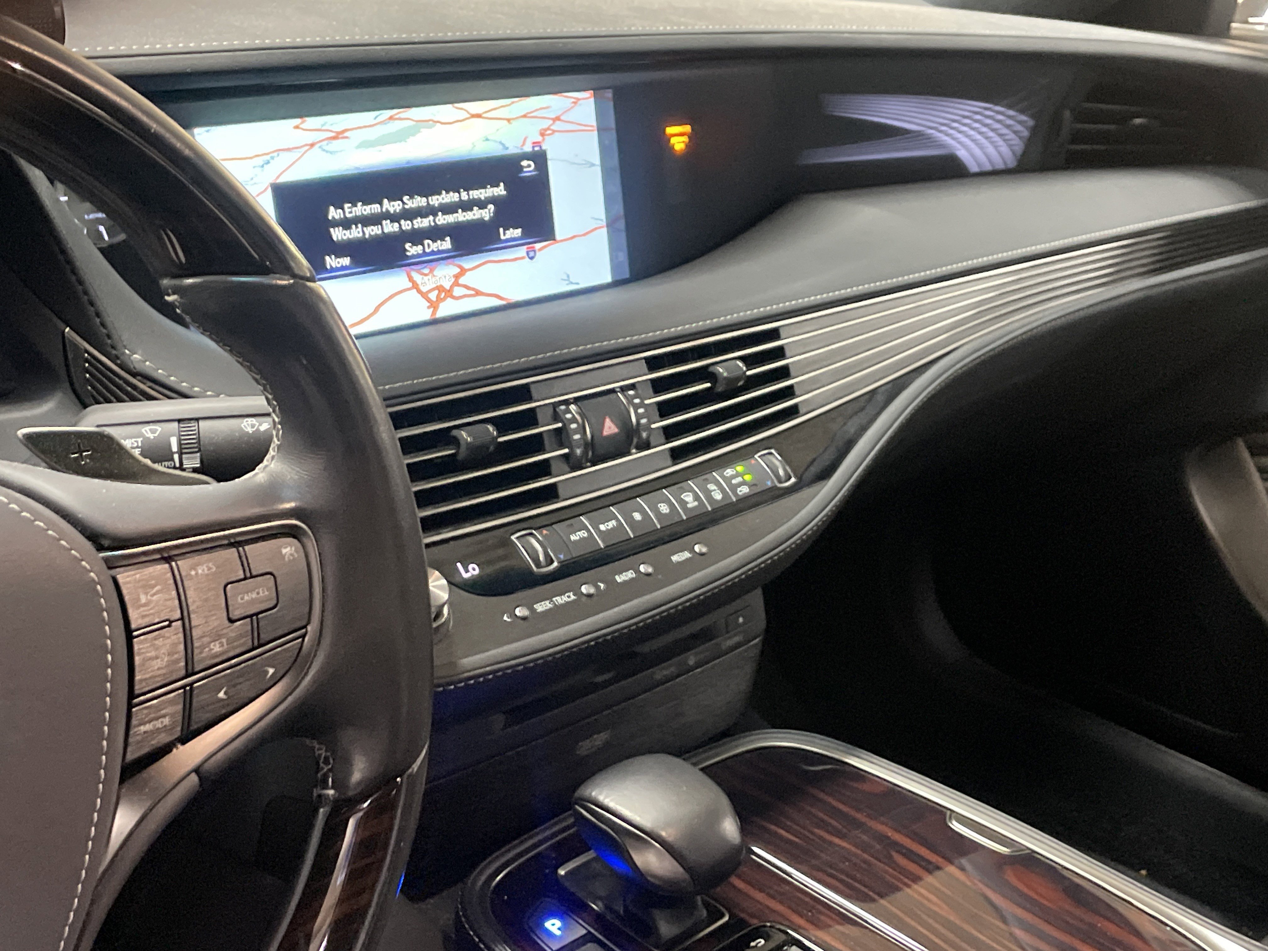 Used 2019 Lexus LS 500 w/ Interior Upgrade Package RWD image 11