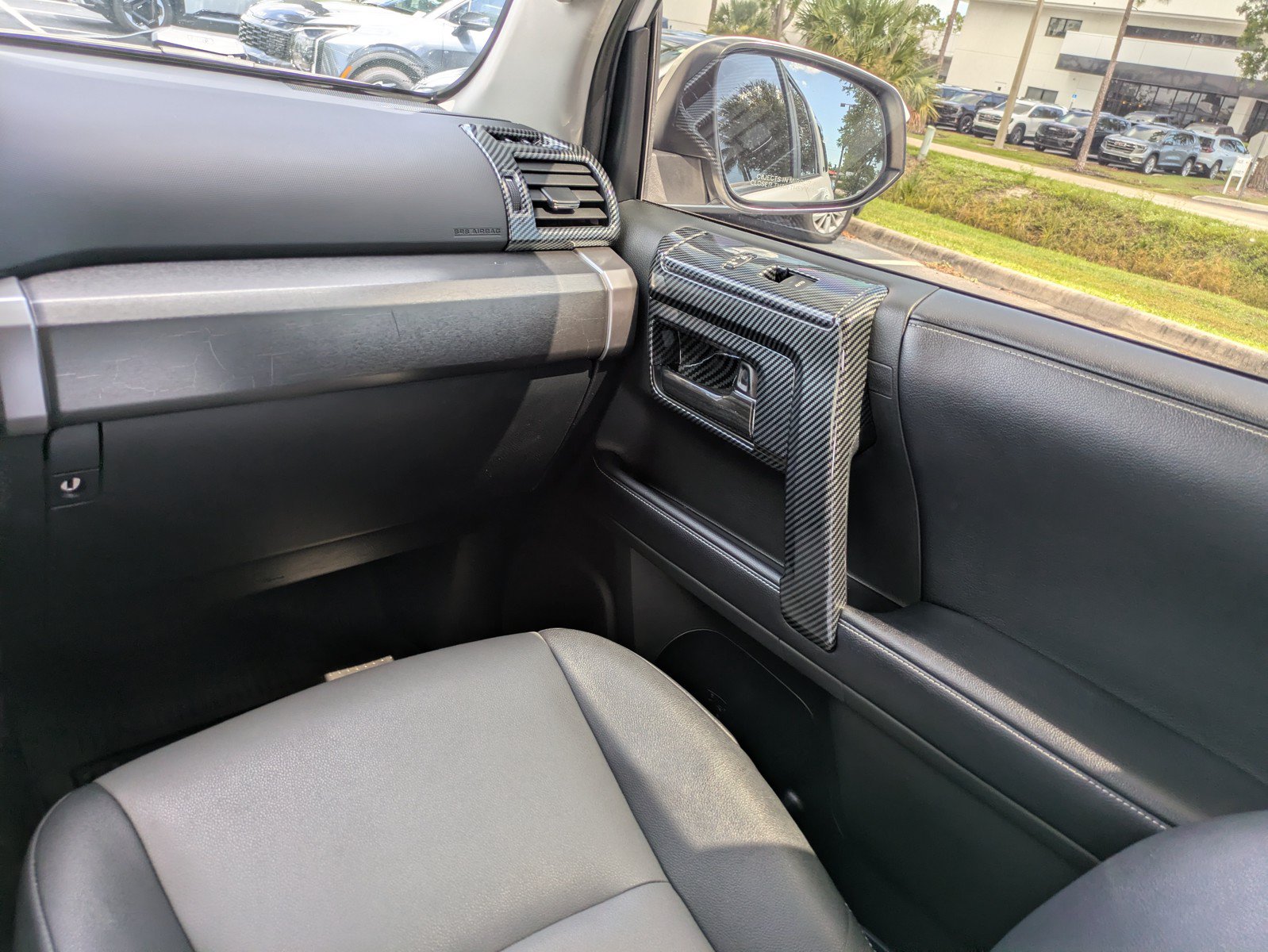 Used 2019 Toyota 4Runner SR5 Premium RWD image 13