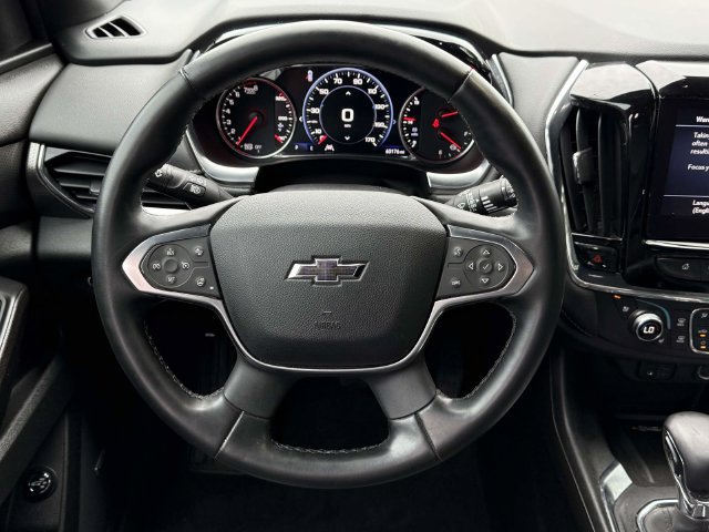 Used 2023 Chevrolet Traverse Premier w/ Redline Edition FWD image 15