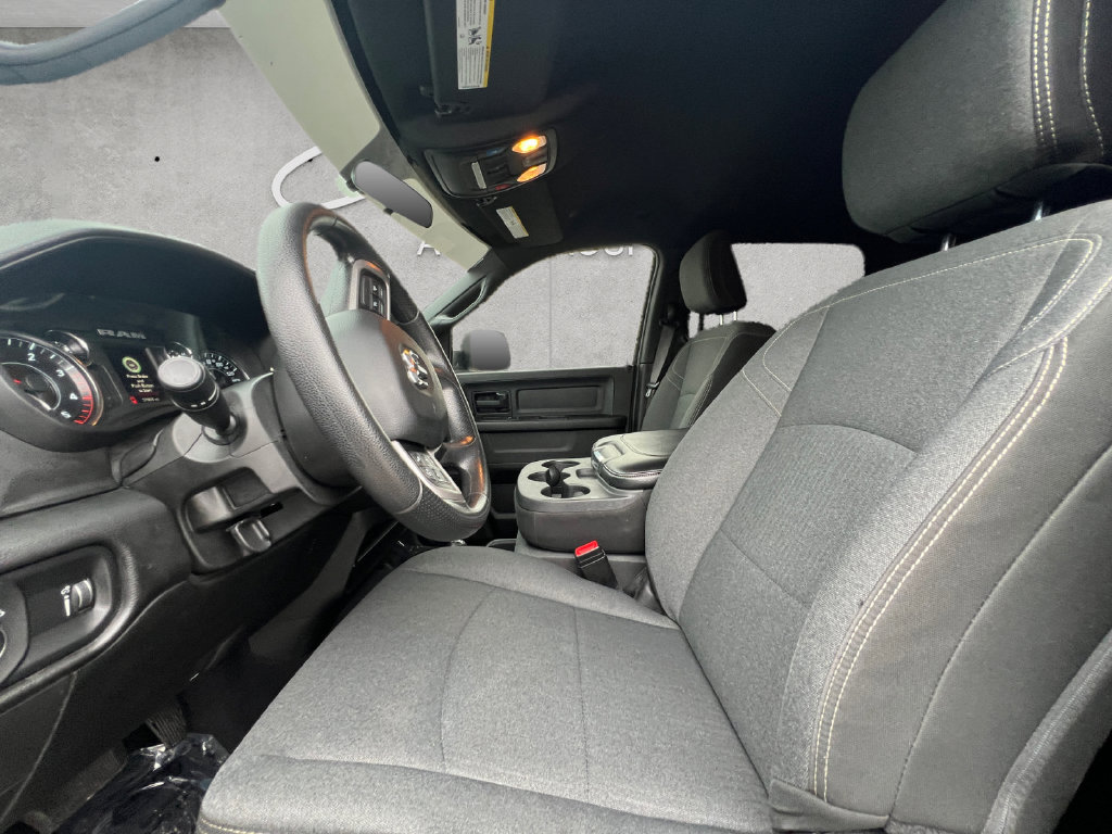 Used 2022 RAM 3500 Tradesman AWD/4WD image 19