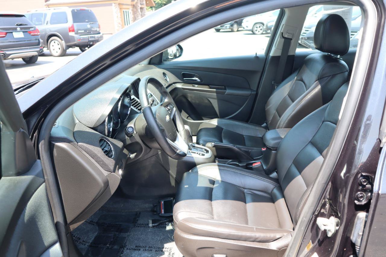 Used 2014 Chevrolet Cruze LTZ w/ Sun, Sound and Sport Package FWD image 17