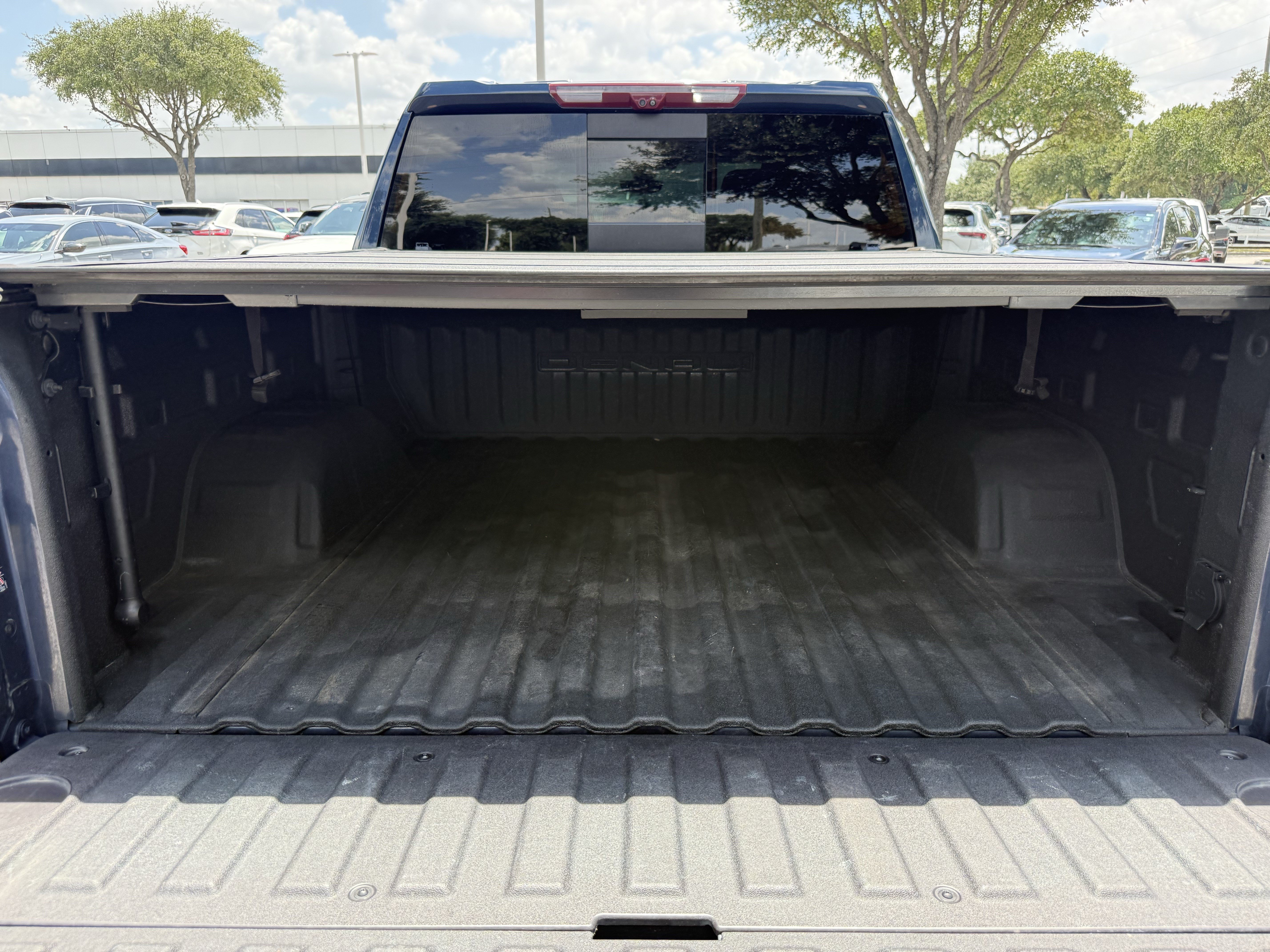 Used 2020 GMC Sierra 1500 Denali w/ Denali Ultimate Package AWD/4WD image 27