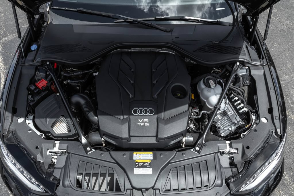 Used 2025 Audi A8 L 3.0T w/ Executive Package AWD/4WD image 38