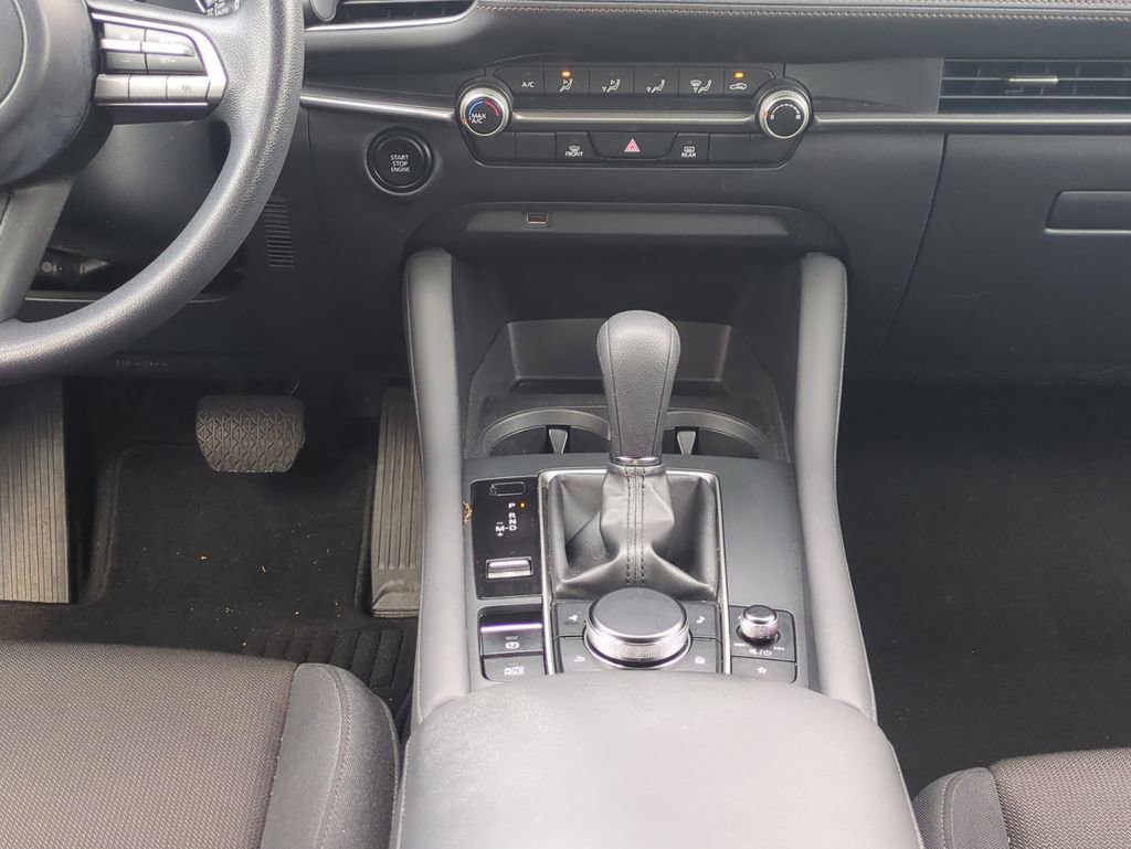 Used 2021 MAZDA MAZDA3 Sedan FWD image 19