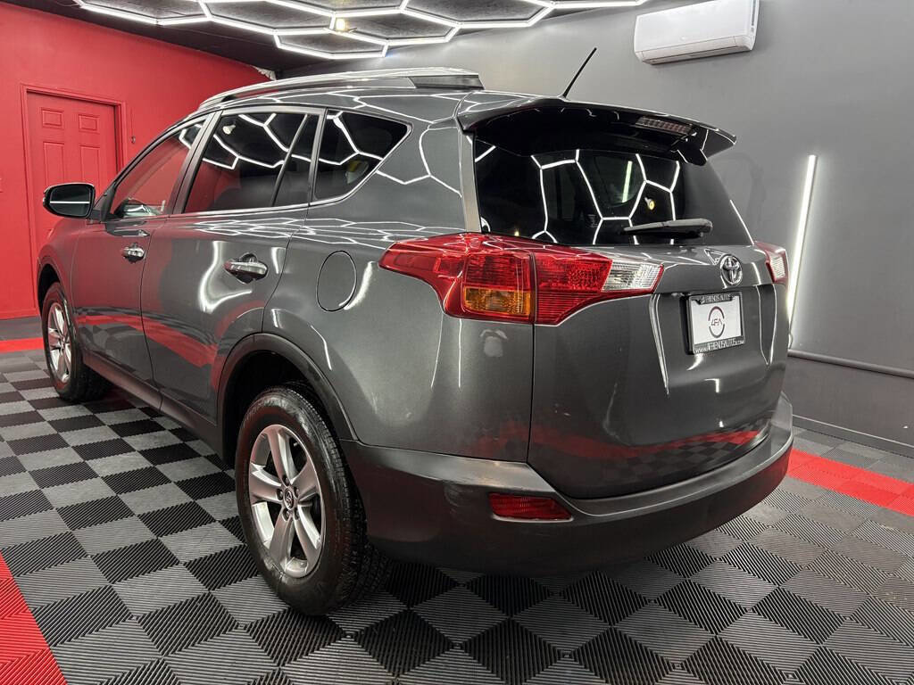 Used 2015 Toyota RAV4 XLE AWD/4WD image 6
