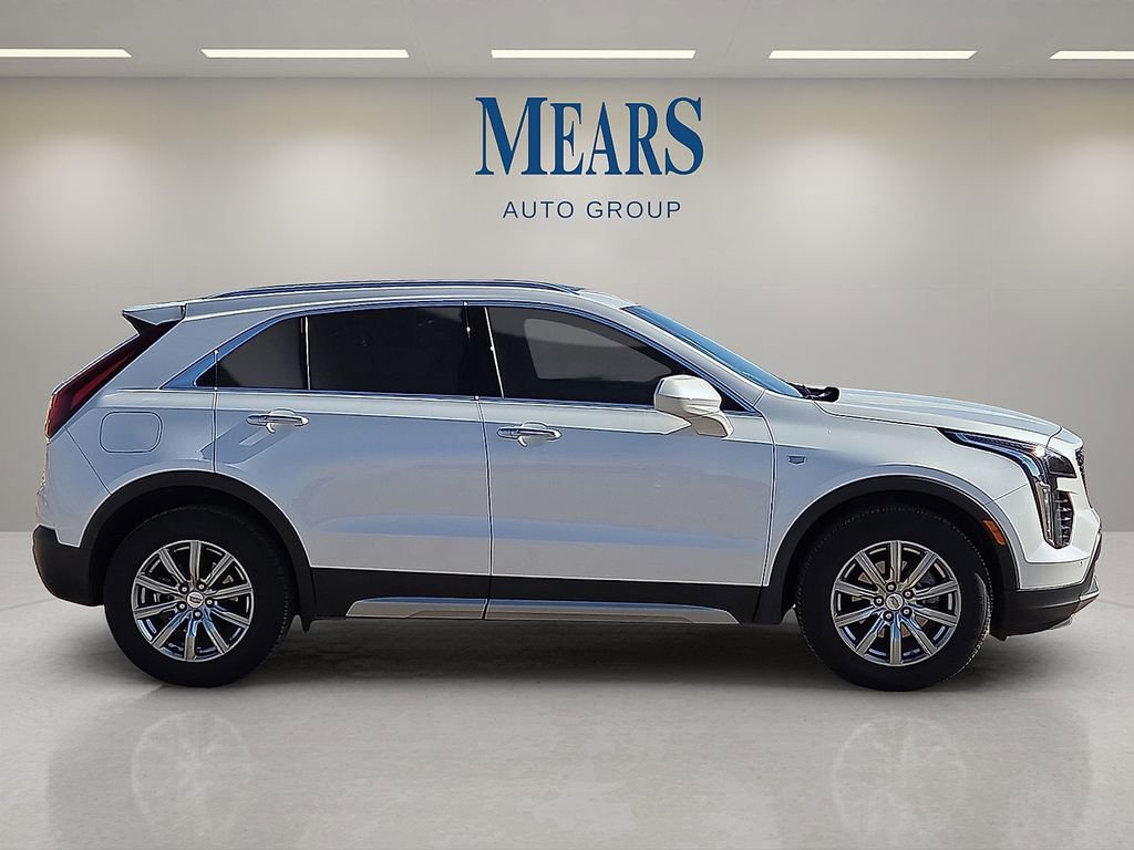 Used 2020 Cadillac XT4 Premium Luxury image 6