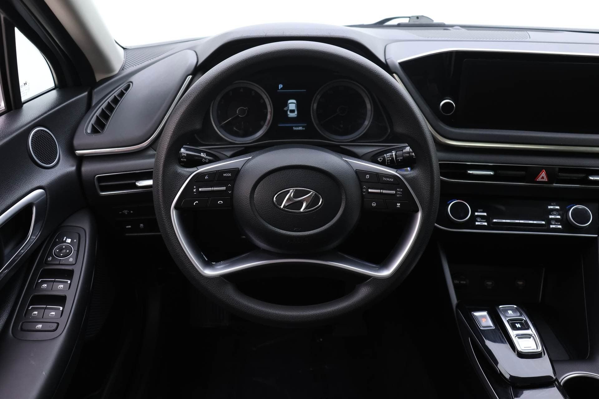 Used 2023 Hyundai Sonata SEL image 13