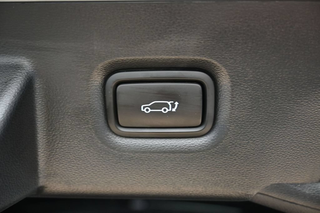 Used 2023 Hyundai Ioniq 5 Limited AWD/4WD image 16
