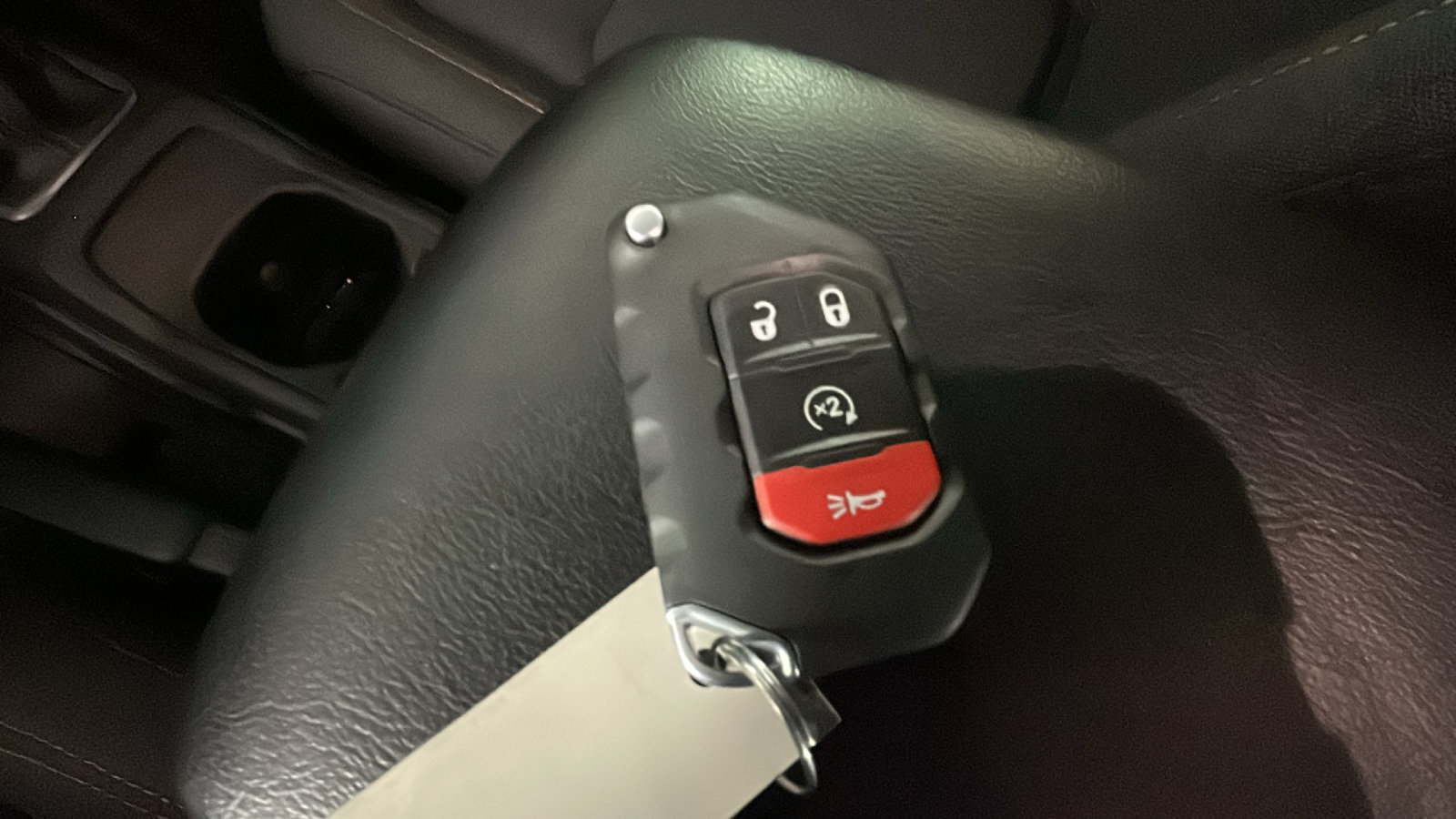 Used 2024 Jeep Wrangler Unlimited AWD/4WD image 22
