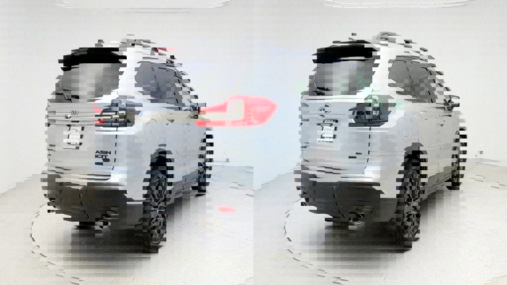 Used 2022 Subaru Ascent Onyx Edition image 5