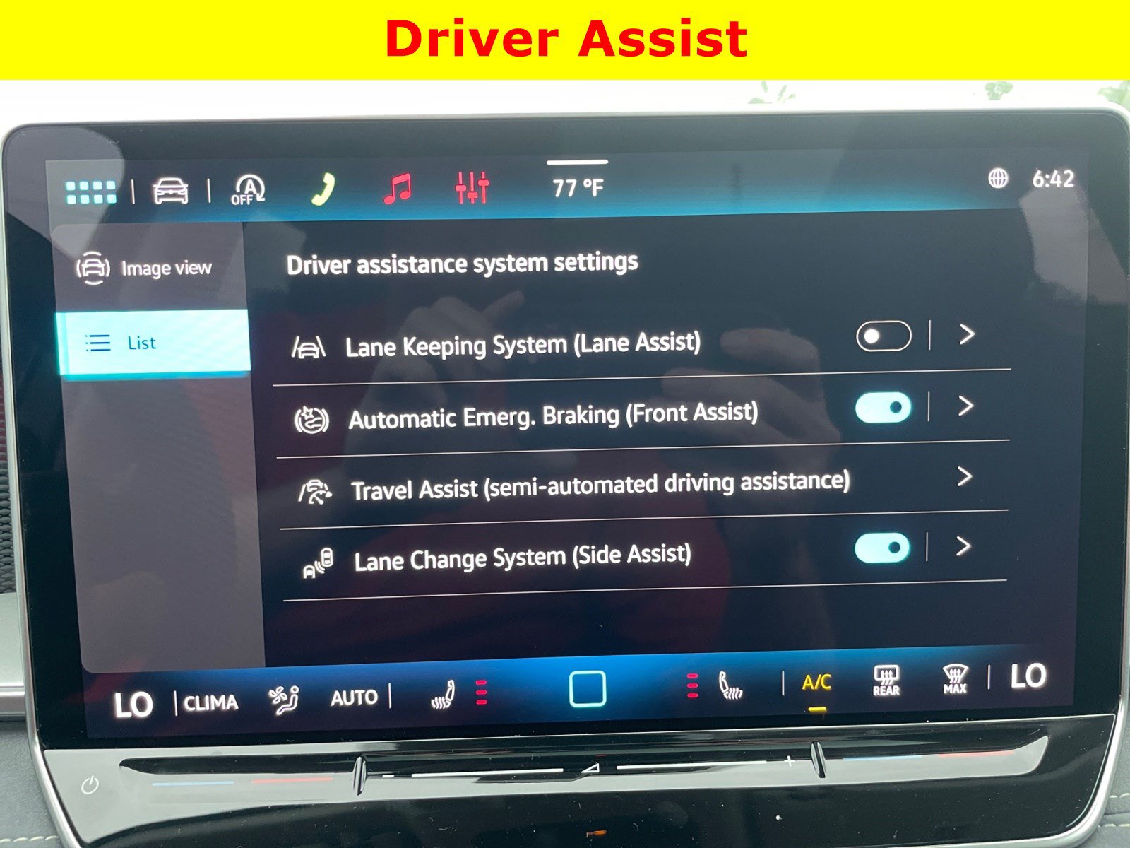 New 2026 Volkswagen Tiguan SE AWD/4WD image 35