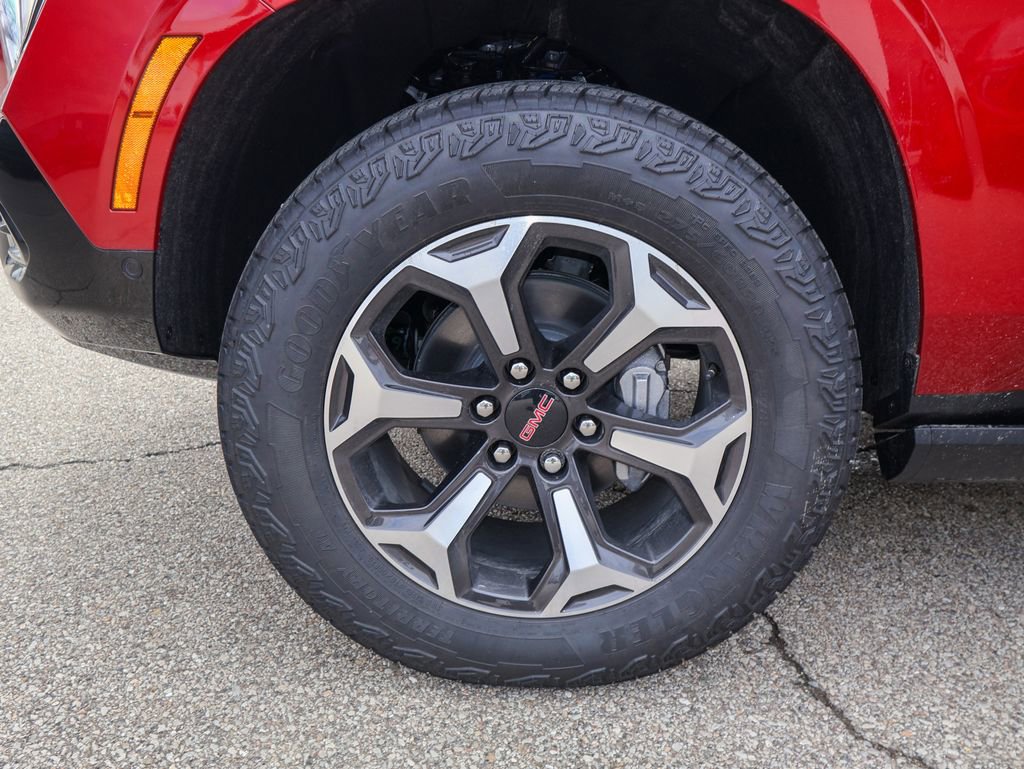 New 2026 GMC Yukon AT4 Ultimate w/ LPO, Floor Liner Package image 45