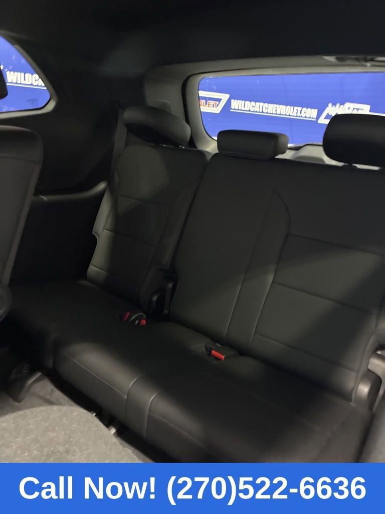 Used 2025 Buick Enclave Preferred image 39