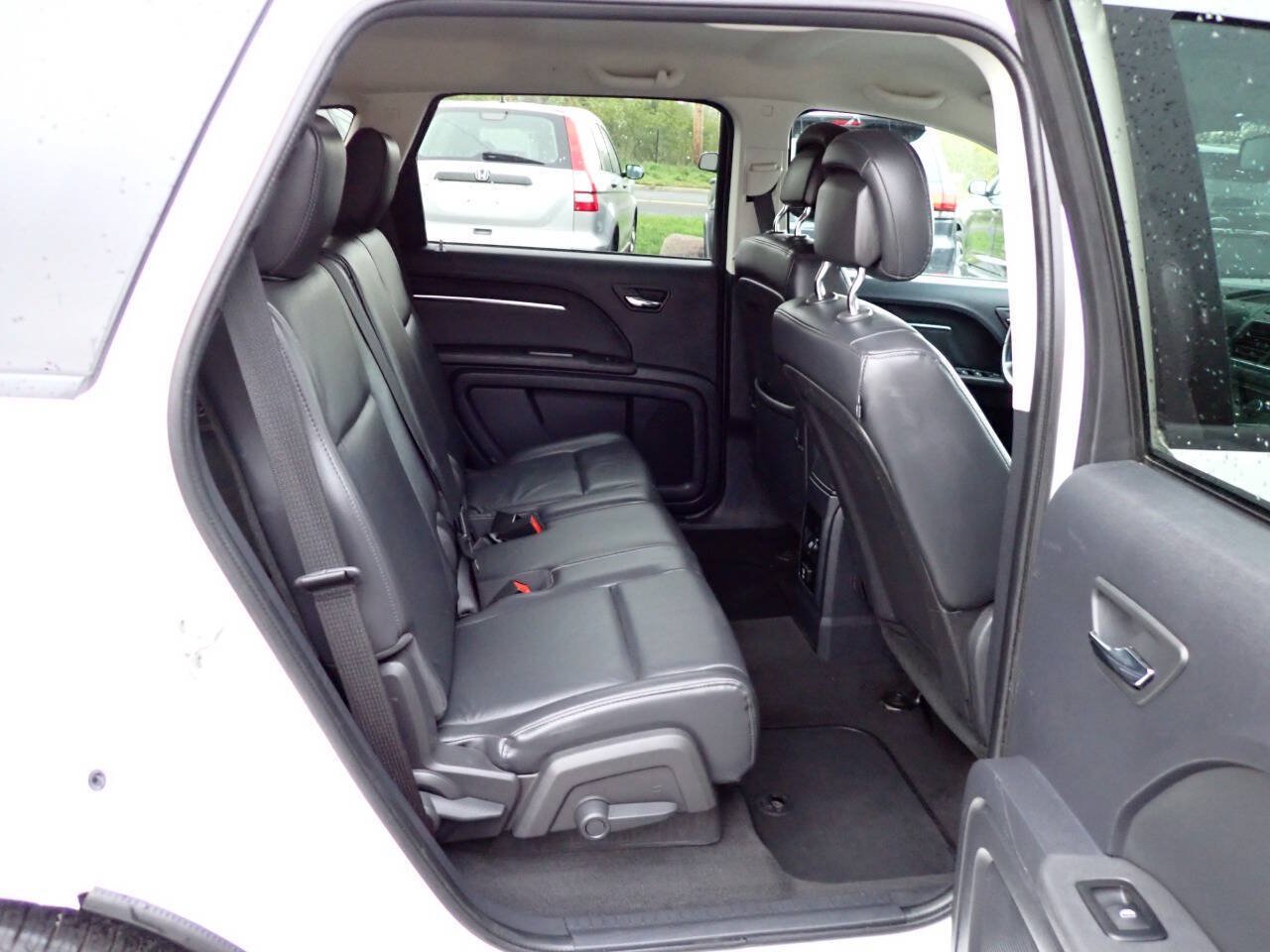 Used 2010 Dodge Journey R/T w/ Convenience Group II AWD/4WD image 10