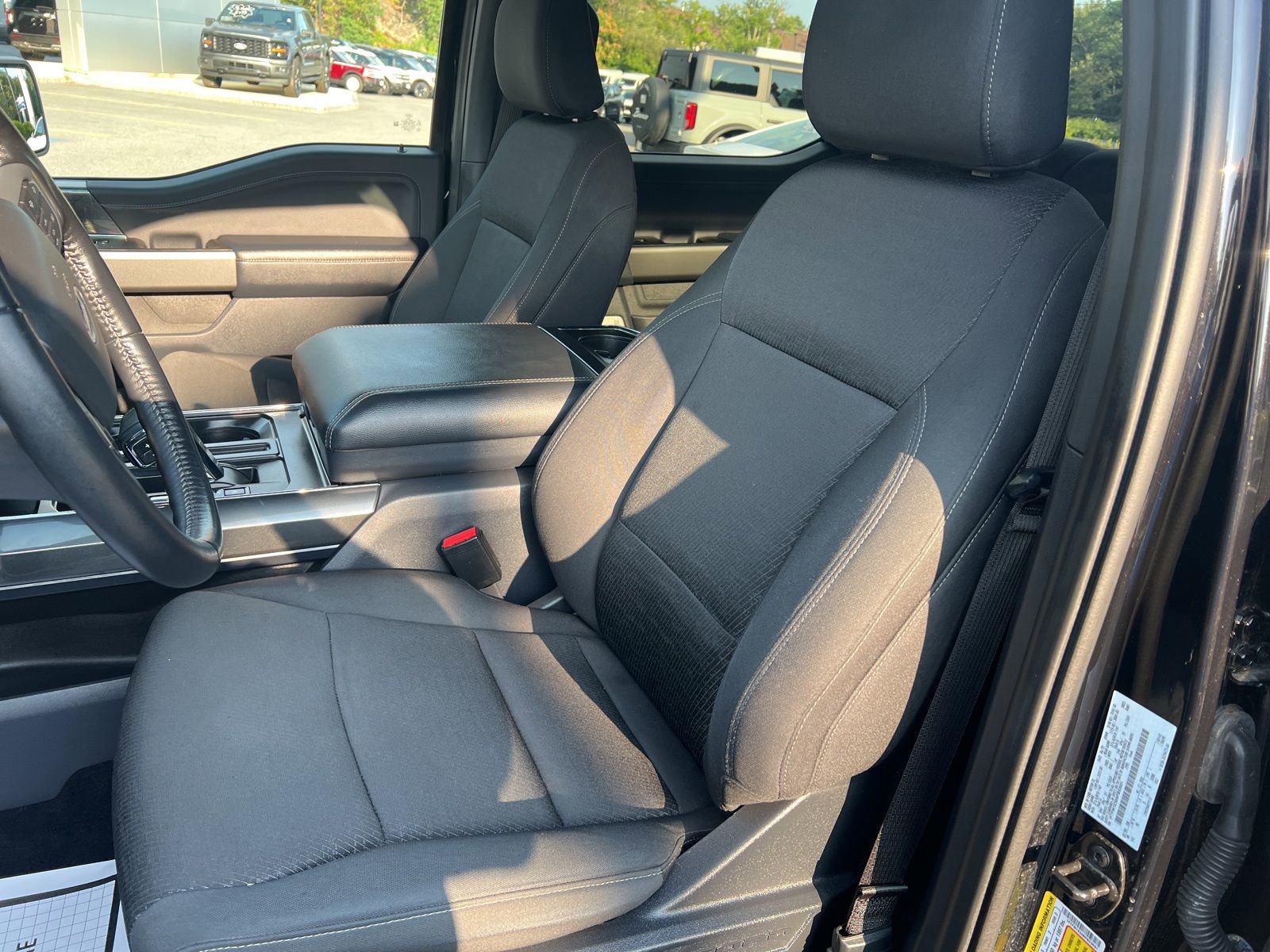 Certified 2022 Ford F150 XLT w/ Equipment Group 302A High image 18