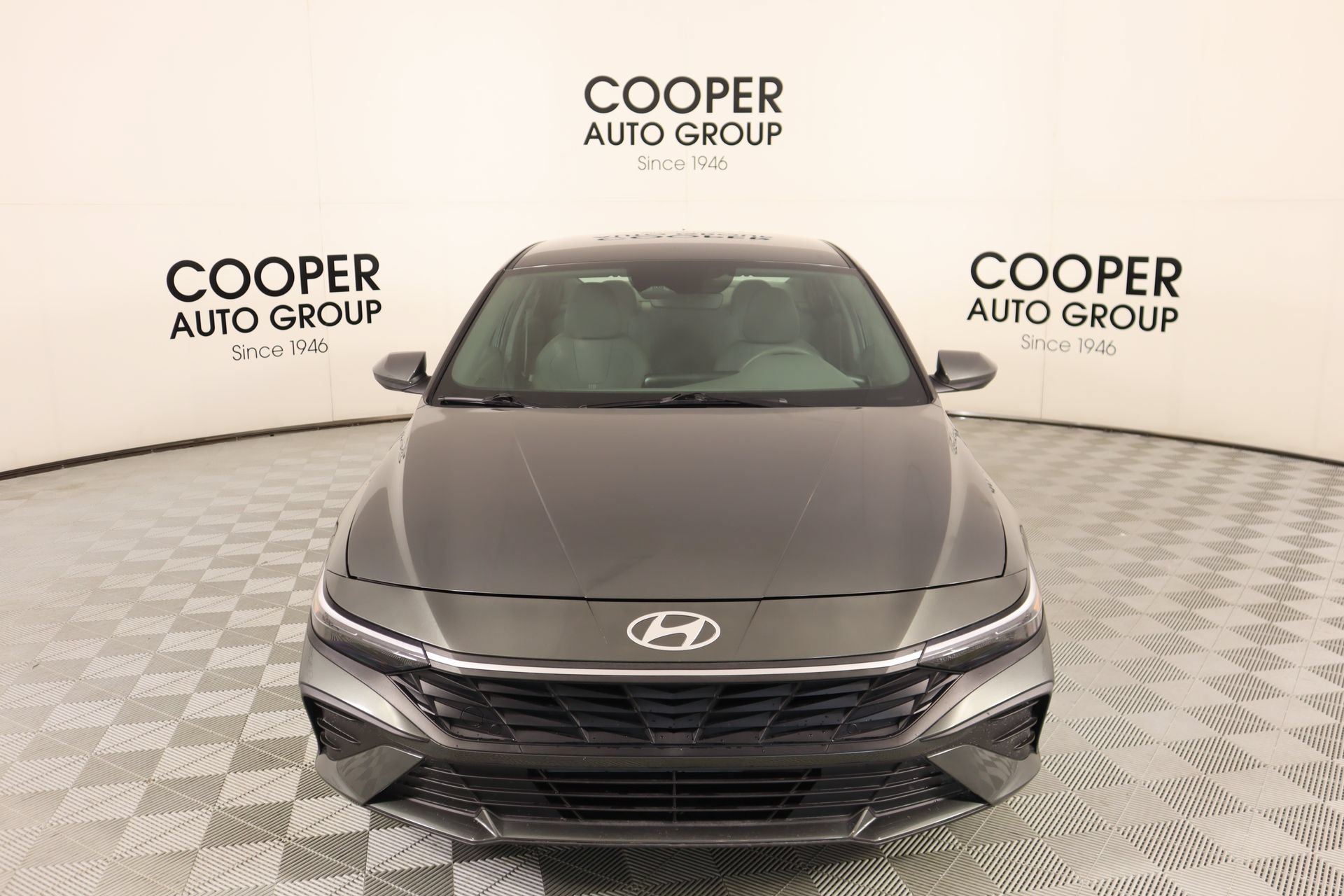 Used 2024 Hyundai Elantra SE FWD image 8