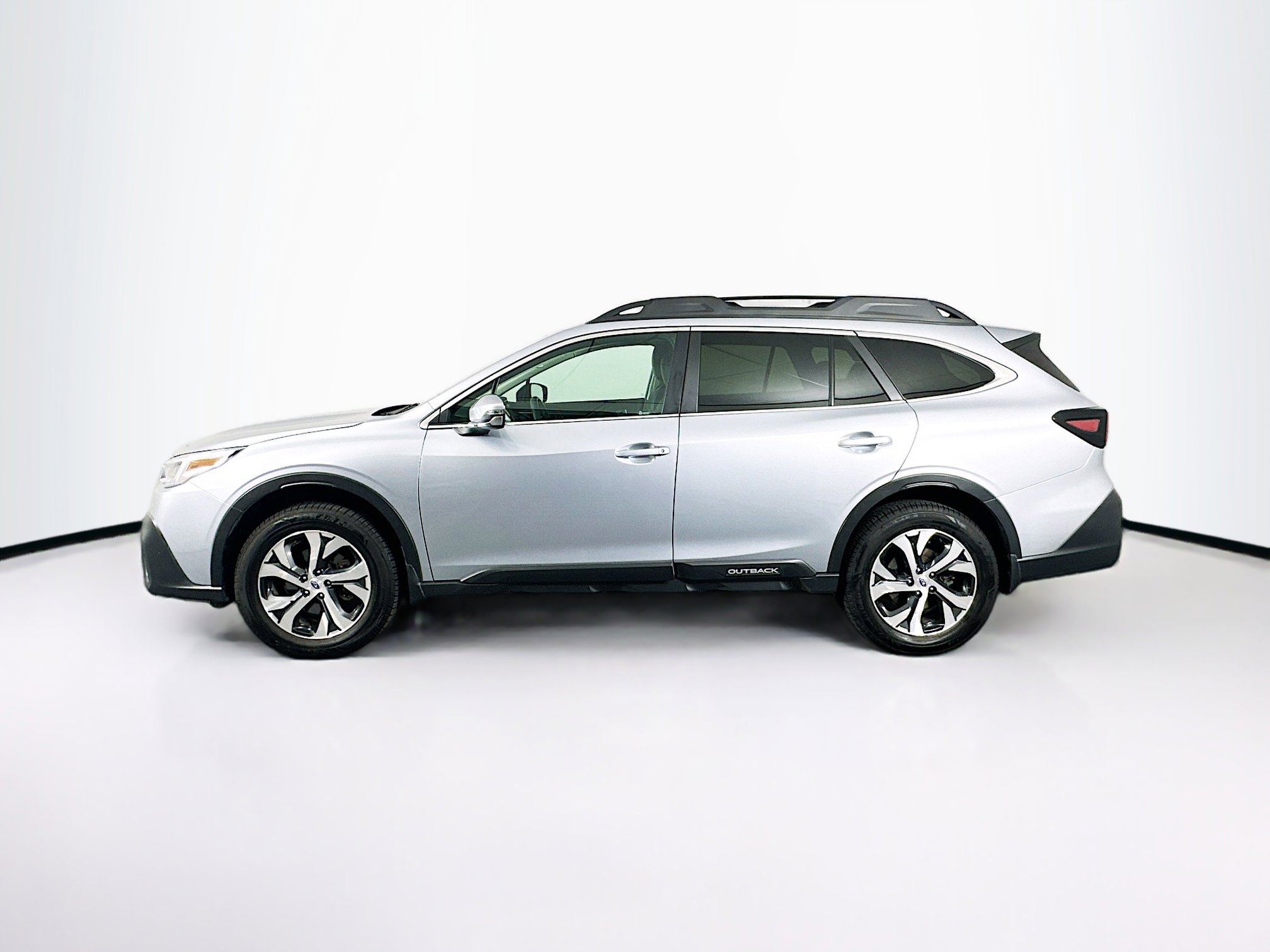 Used 2020 Subaru Outback Limited w/ Popular Package #2 AWD/4WD image 4