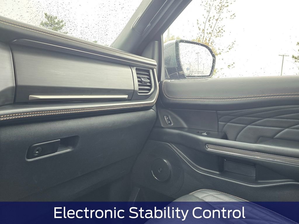 Used 2023 Ford Expedition Max Platinum AWD/4WD image 29