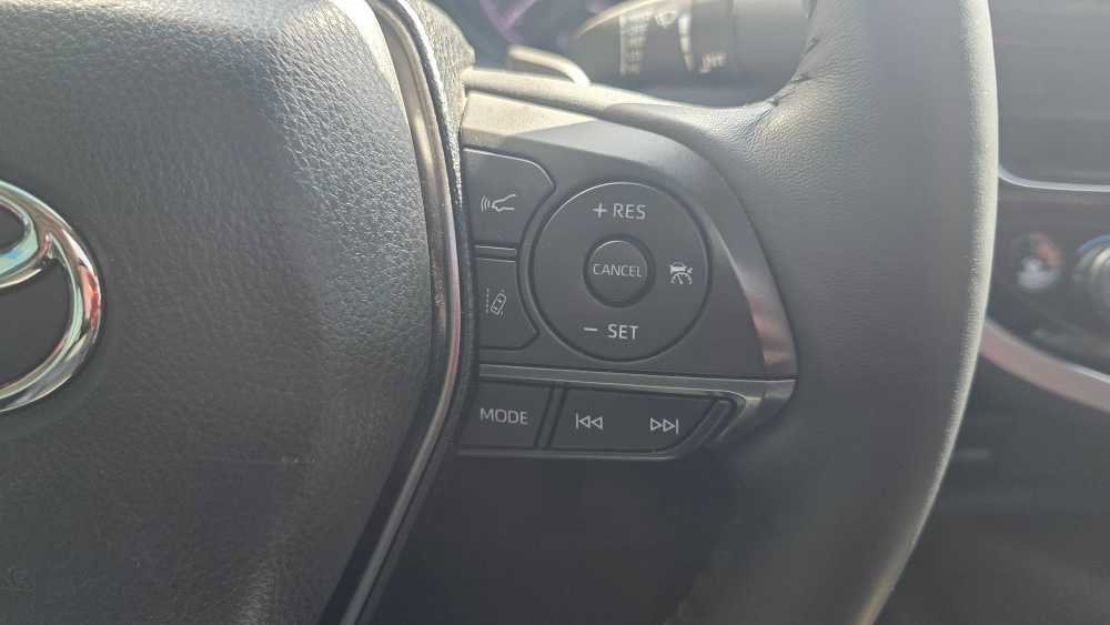 Used 2024 Toyota Camry SE w/ Convenience Package image 10