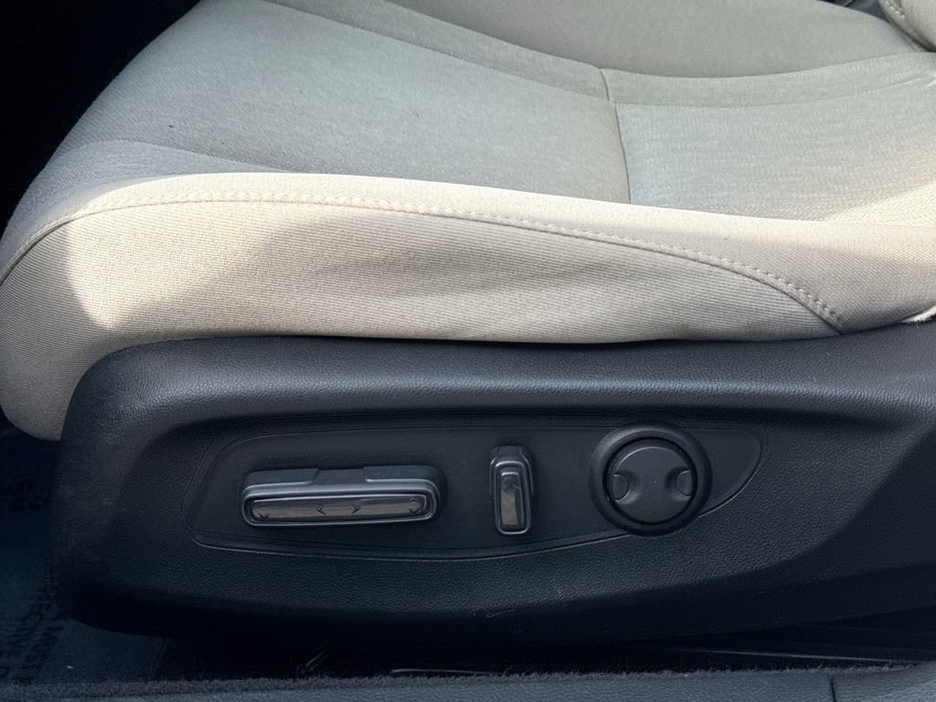Used 2023 Honda Accord EX image 14