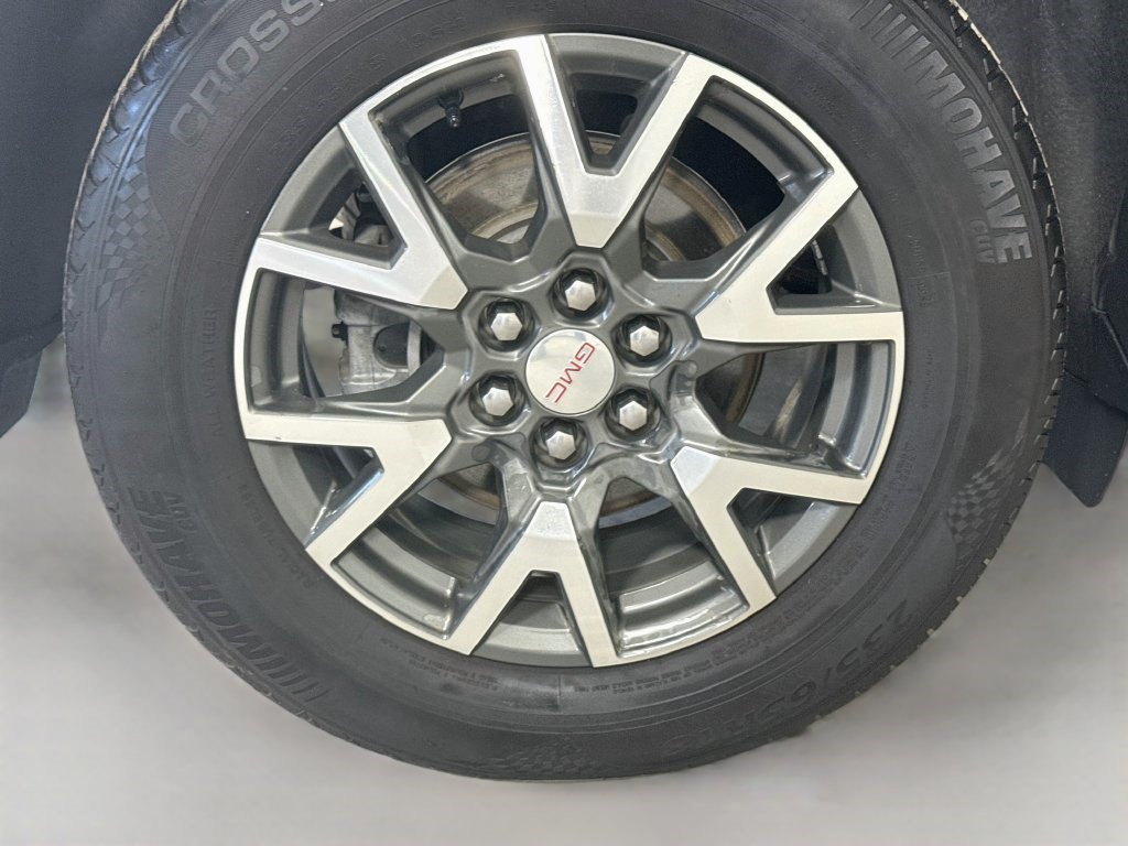 Used 2021 GMC Acadia SLE w/ Driver Convenience Package AWD/4WD image 32