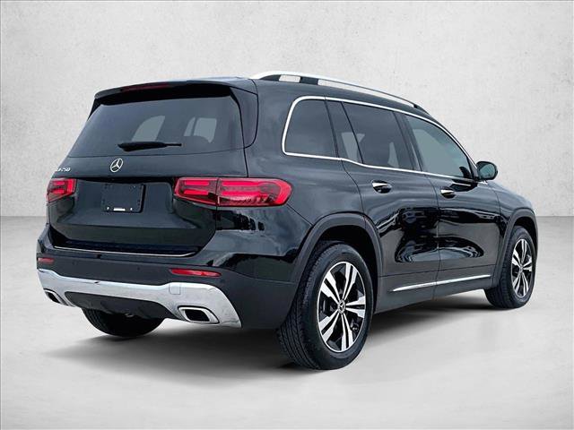 Used 2025 Mercedes-Benz GLB 250 image 2