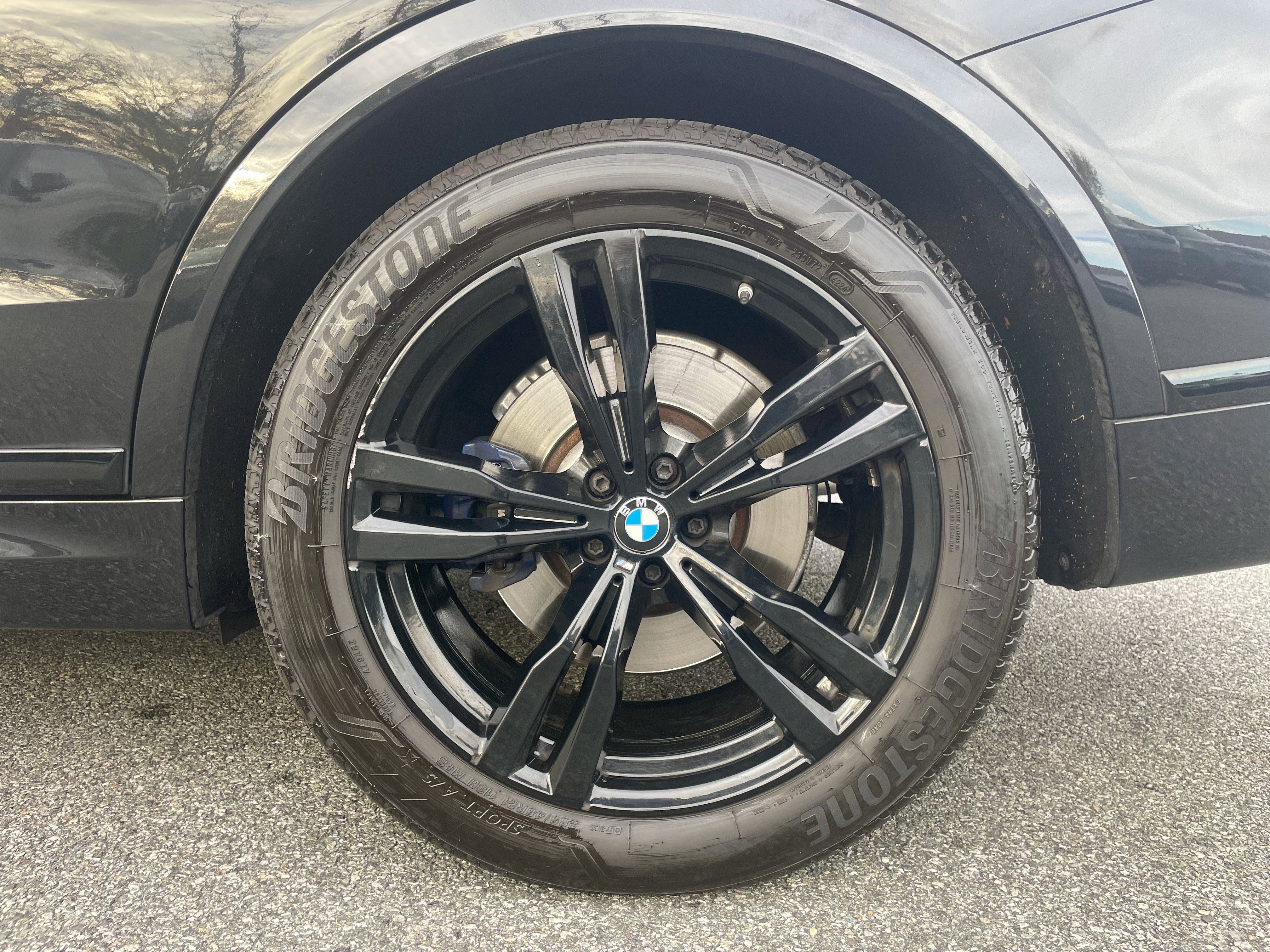 Used 2023 BMW X7 xDrive40i w/ M Sport Package image 10