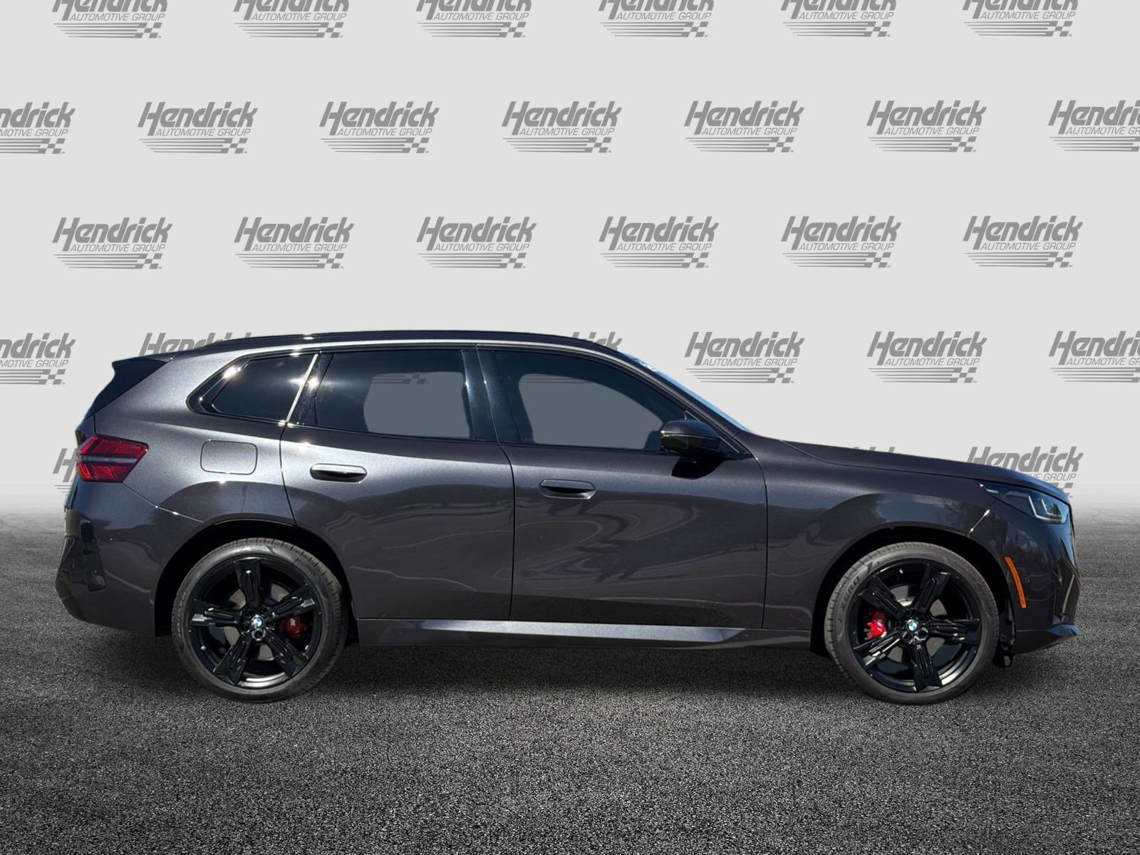 Used 2025 BMW X3 xDrive30i w/ M Sport Package image 3