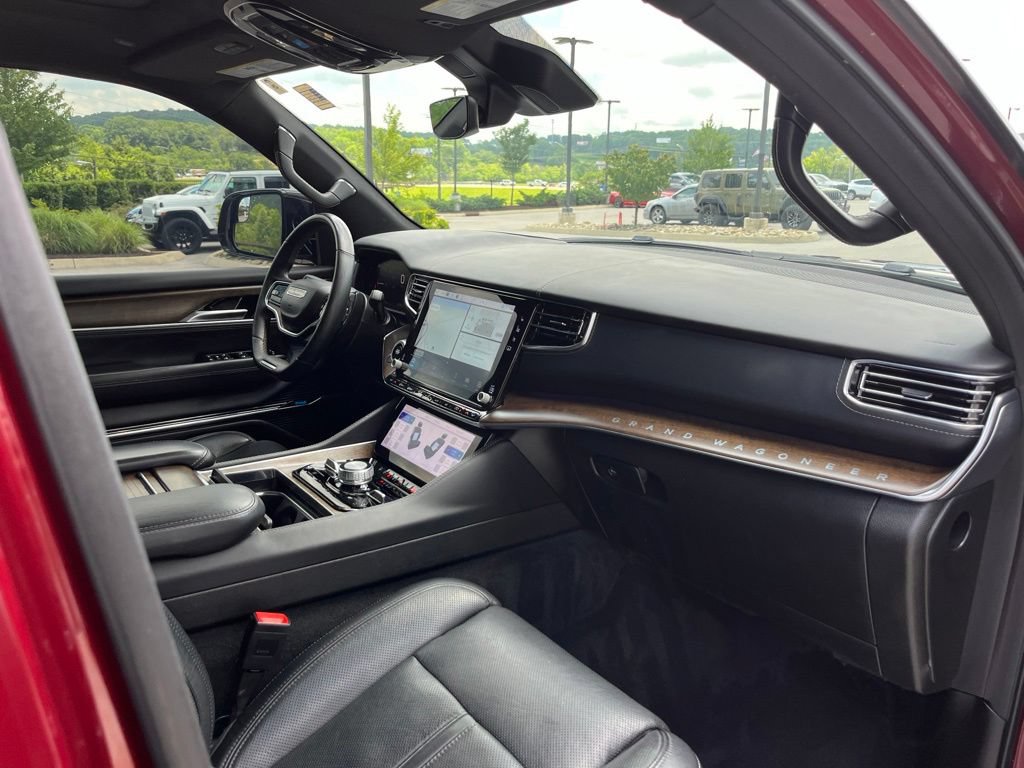 Used 2023 Jeep Grand Wagoneer 4WD image 34