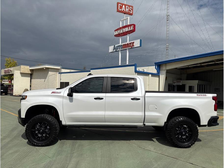 Used 2020 Chevrolet Silverado 1500 LT Trail Boss image 11